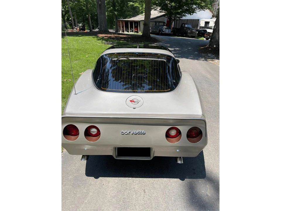 1982 Chevrolet Corvette C3 - Image 11 of 31