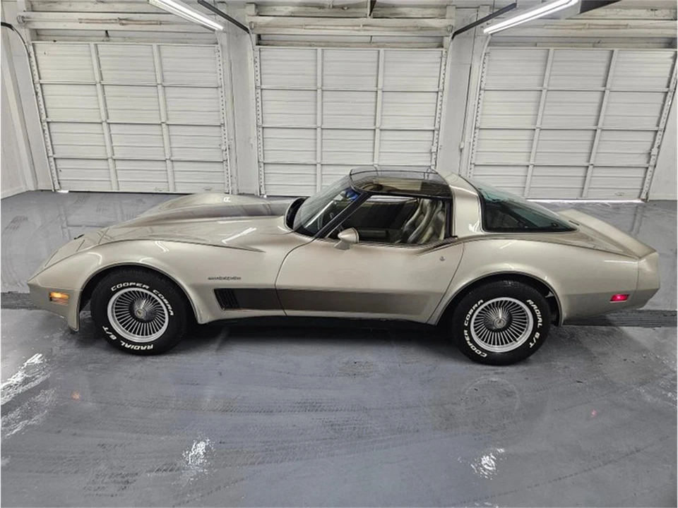 1982 Chevrolet Corvette C3 - Image 5 of 31