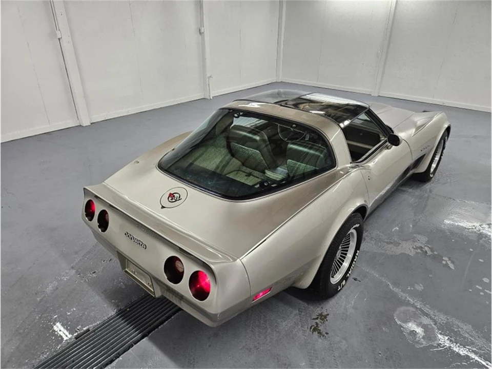 1982 Chevrolet Corvette C3 - Image 12 of 31