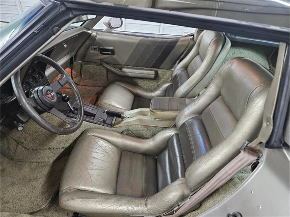 1982 Chevrolet Corvette C3 - Image 24 of 31