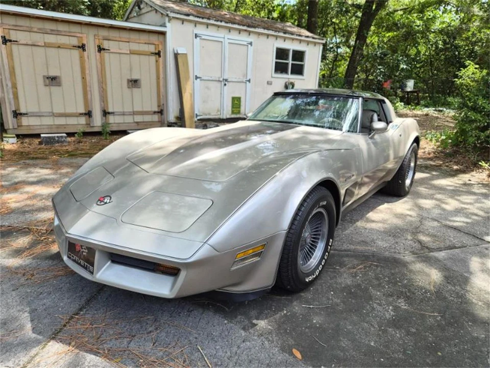 1982 Chevrolet Corvette C3 - Image 2 of 22