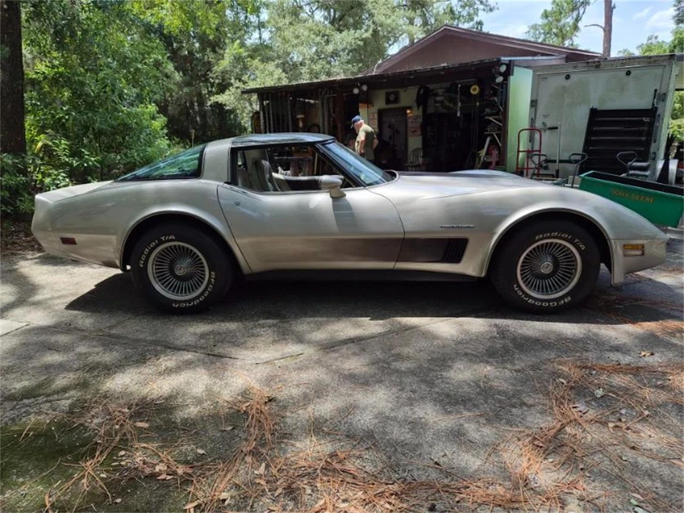 1982 Chevrolet Corvette C3 - Image 7 of 22