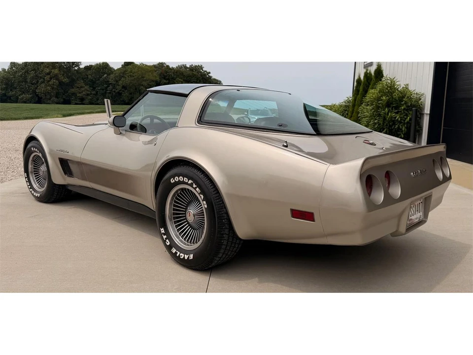 1982 Chevrolet Corvette C3 - Image 4 of 31