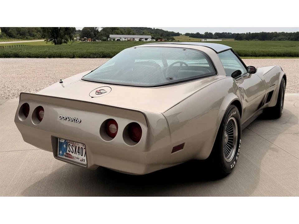 1982 Chevrolet Corvette C3 - Image 6 of 31