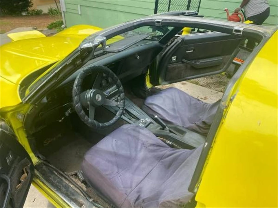1982 Chevrolet Corvette C3 - Image 15 of 27