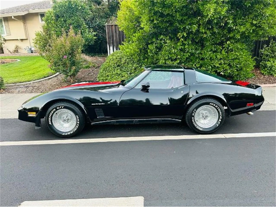 1982 Chevrolet Corvette C3 - Image 13 of 18