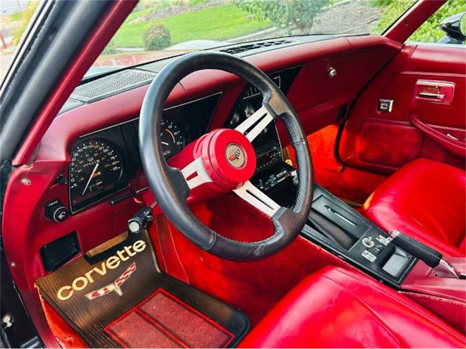 1982 Chevrolet Corvette C3 - Image 5 of 18