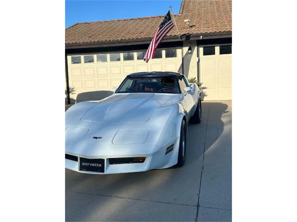 1982 Chevrolet Corvette C3 - Image 2 of 19