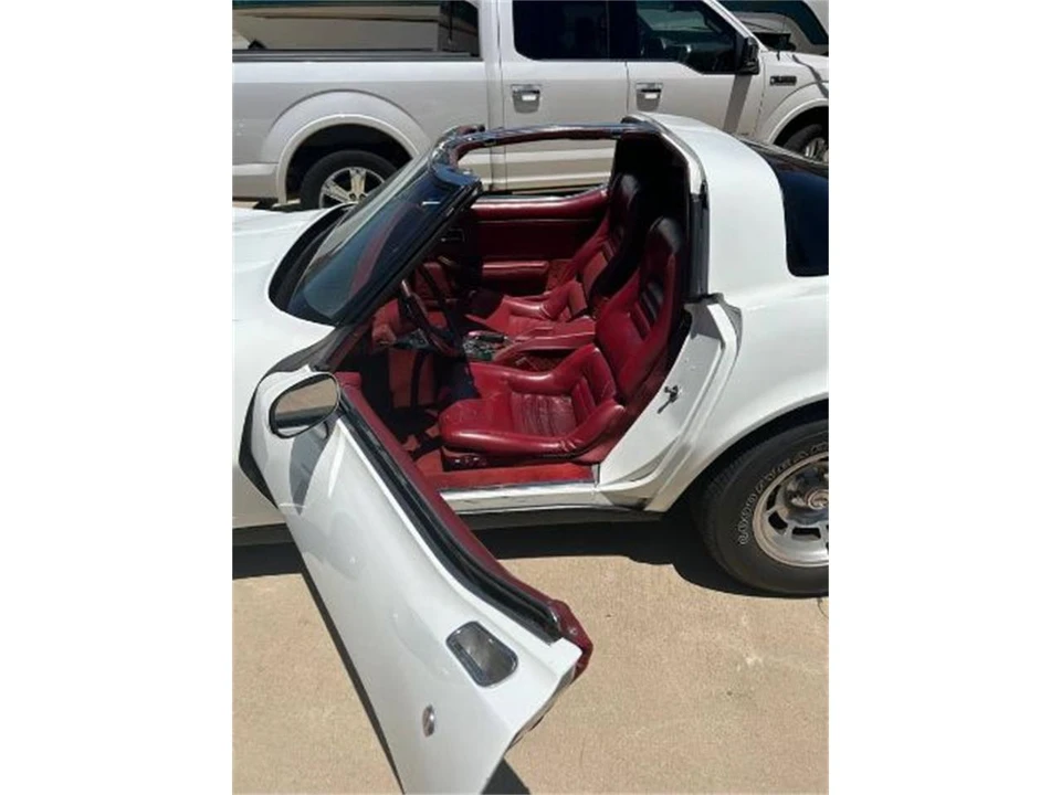 1982 Chevrolet Corvette C3 - Image 11 of 19