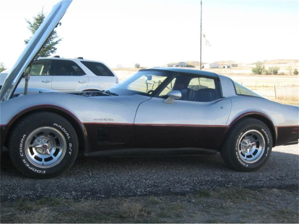 1982 Chevrolet Corvette C3 - Image 5 of 11