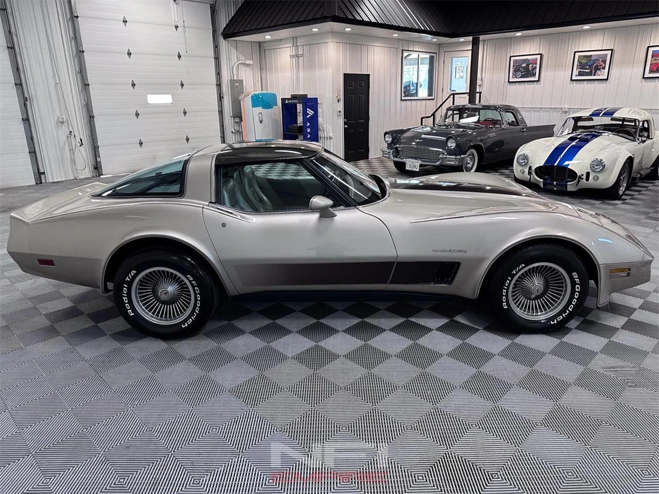 1982 Chevrolet Corvette C3 - Image 7 of 31