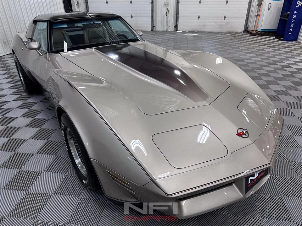 1982 Chevrolet Corvette C3 - Image 5 of 31