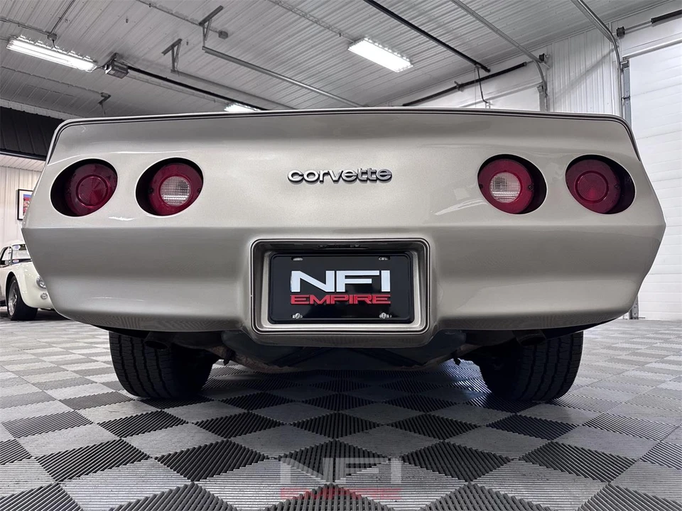 1982 Chevrolet Corvette C3 - Image 20 of 31