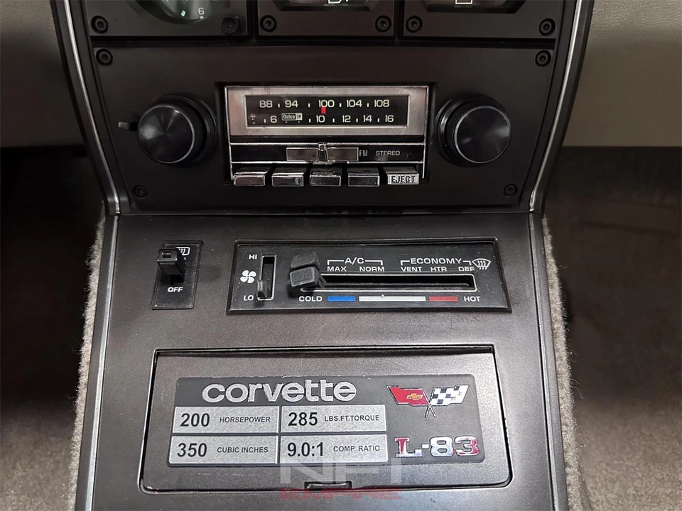 1982 Chevrolet Corvette C3 - Image 29 of 31