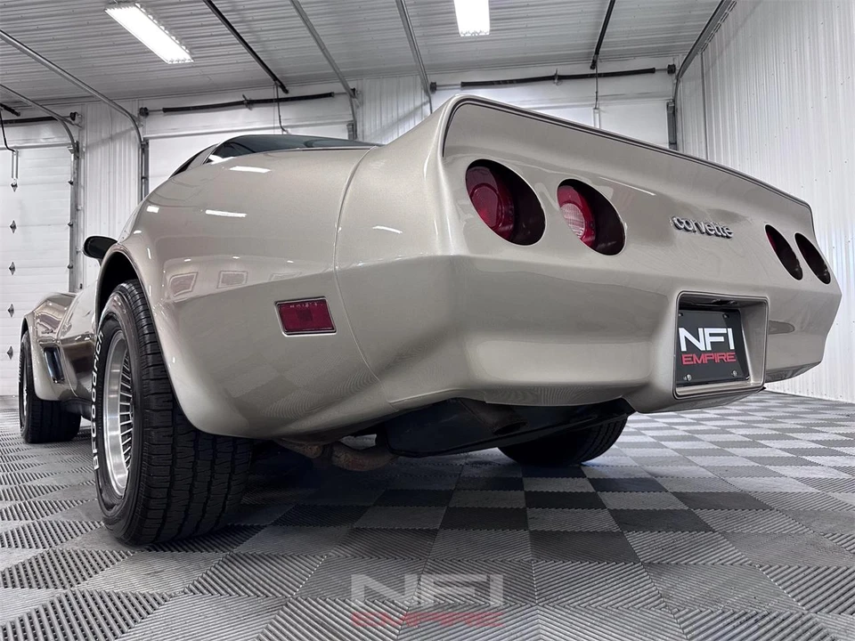 1982 Chevrolet Corvette C3 - Image 21 of 31