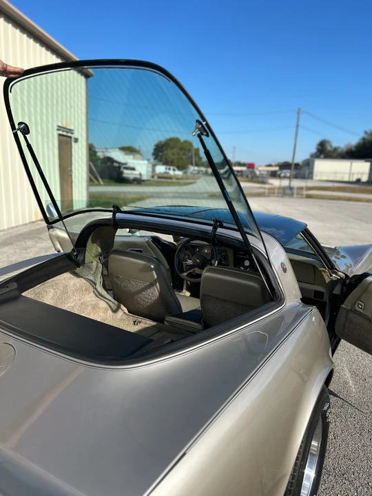 1982 Chevrolet Corvette C3 - Image 4 of 21