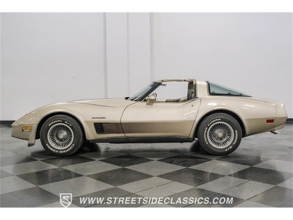 1982 Chevrolet Corvette C3 - Image 2 of 31