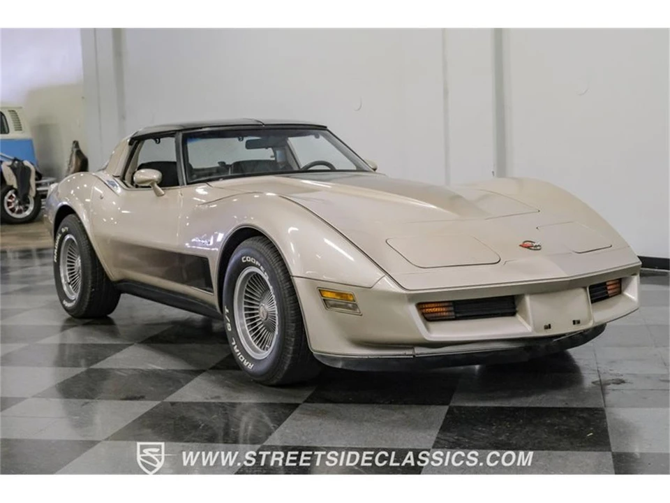 1982 Chevrolet Corvette C3 - Image 17 of 31