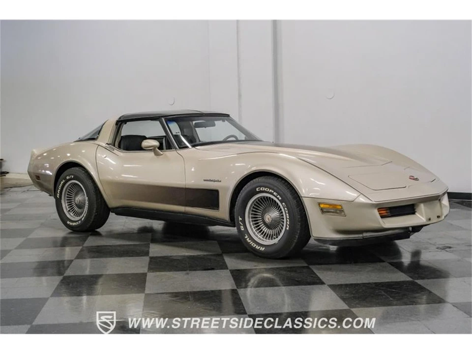 1982 Chevrolet Corvette C3 - Image 15 of 31