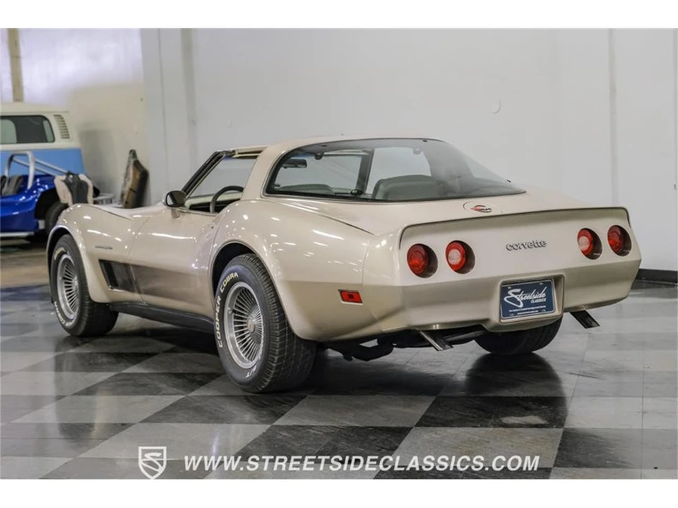1982 Chevrolet Corvette C3 - Image 10 of 31