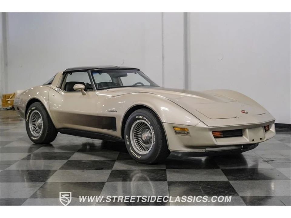 1982 Chevrolet Corvette C3 - Image 16 of 31