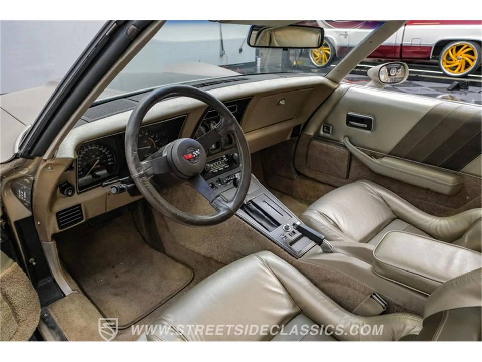 1982 Chevrolet Corvette C3 - Image 4 of 31