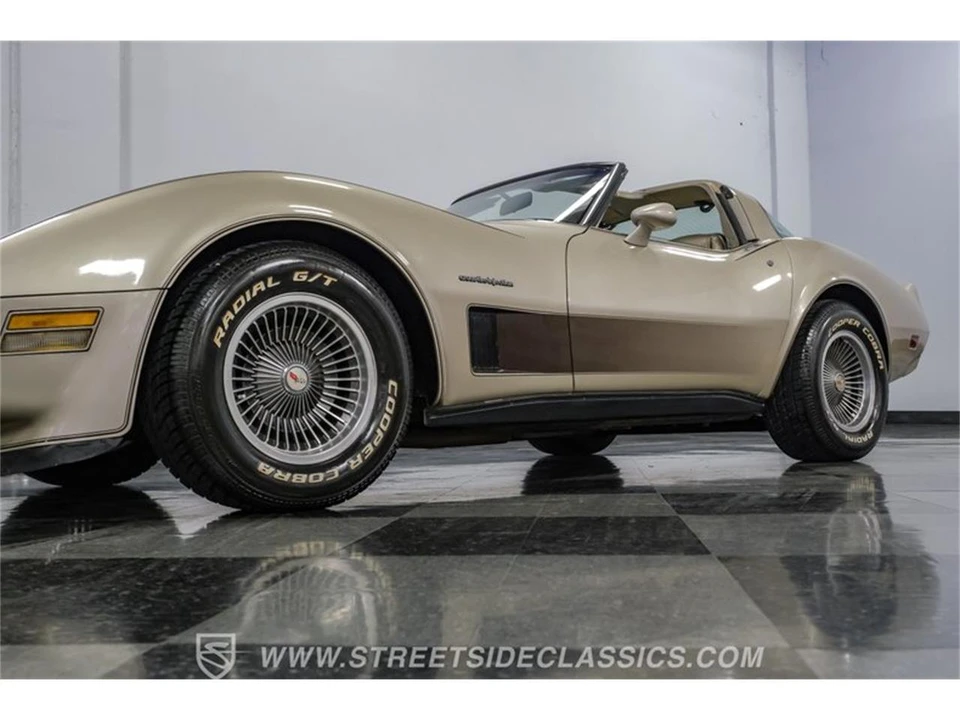 1982 Chevrolet Corvette C3 - Image 22 of 31
