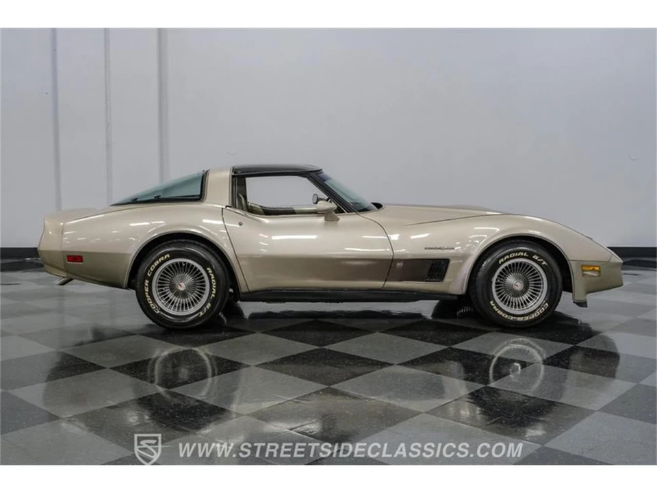 1982 Chevrolet Corvette C3 - Image 14 of 31