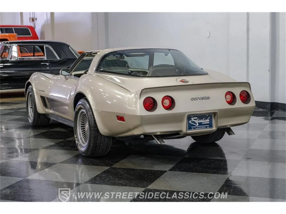 1982 Chevrolet Corvette C3 - Image 10 of 31