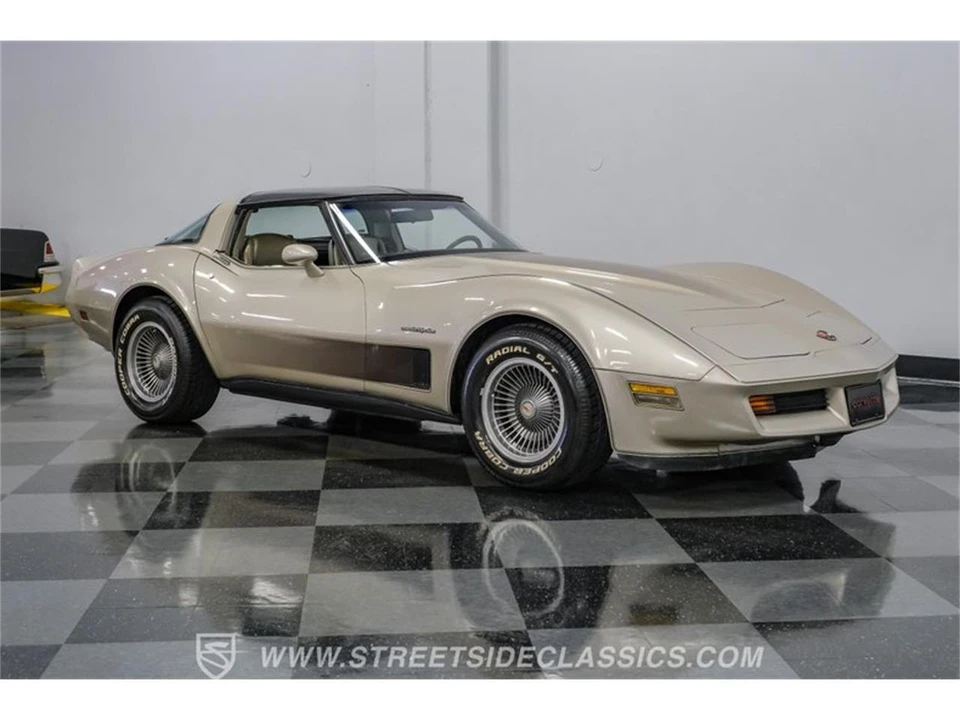 1982 Chevrolet Corvette C3 - Image 15 of 31