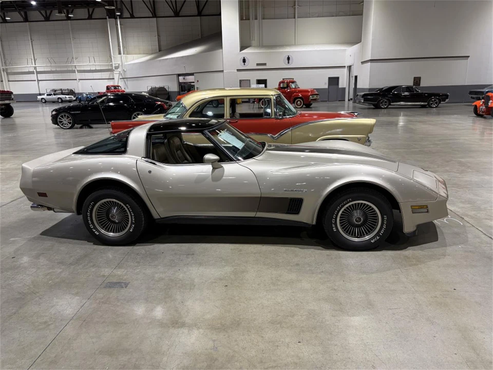 1982 Chevrolet Corvette C3 - Image 4 of 14