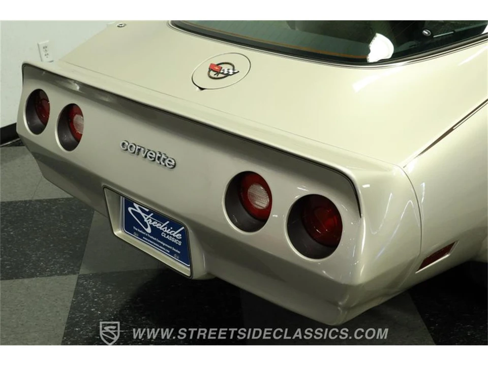 1982 Chevrolet Corvette C3 - Image 25 of 31