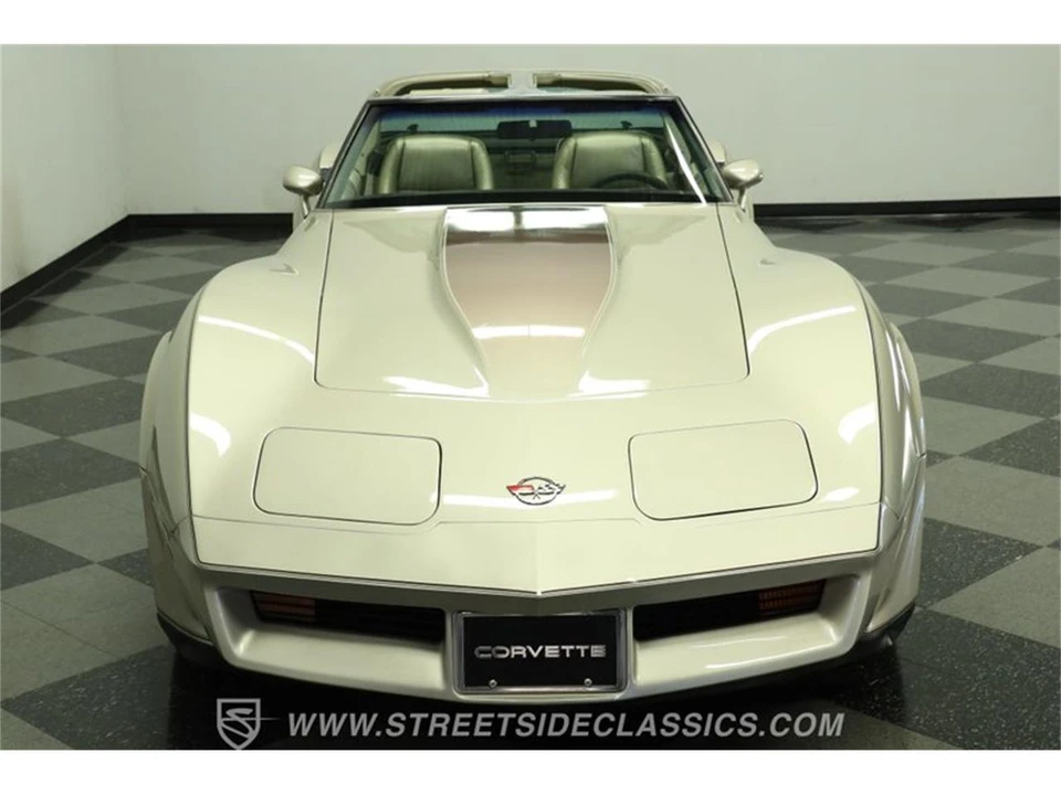 1982 Chevrolet Corvette C3 - Image 16 of 31