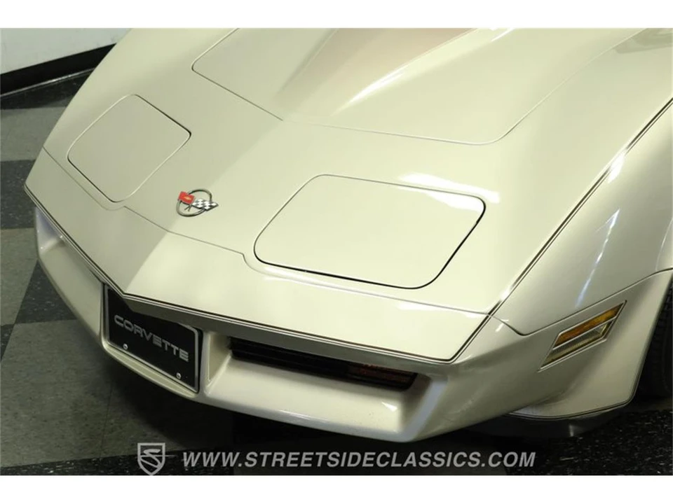 1982 Chevrolet Corvette C3 - Image 19 of 31