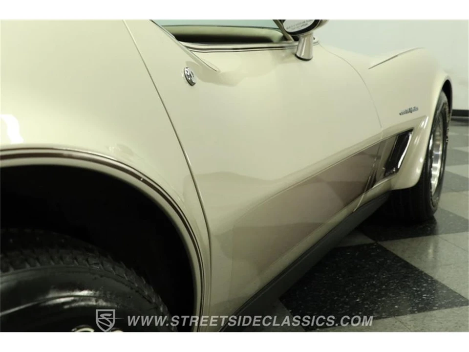 1982 Chevrolet Corvette C3 - Image 27 of 31