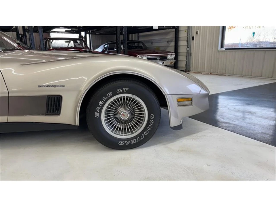 1982 Chevrolet Corvette C3 - Image 5 of 31