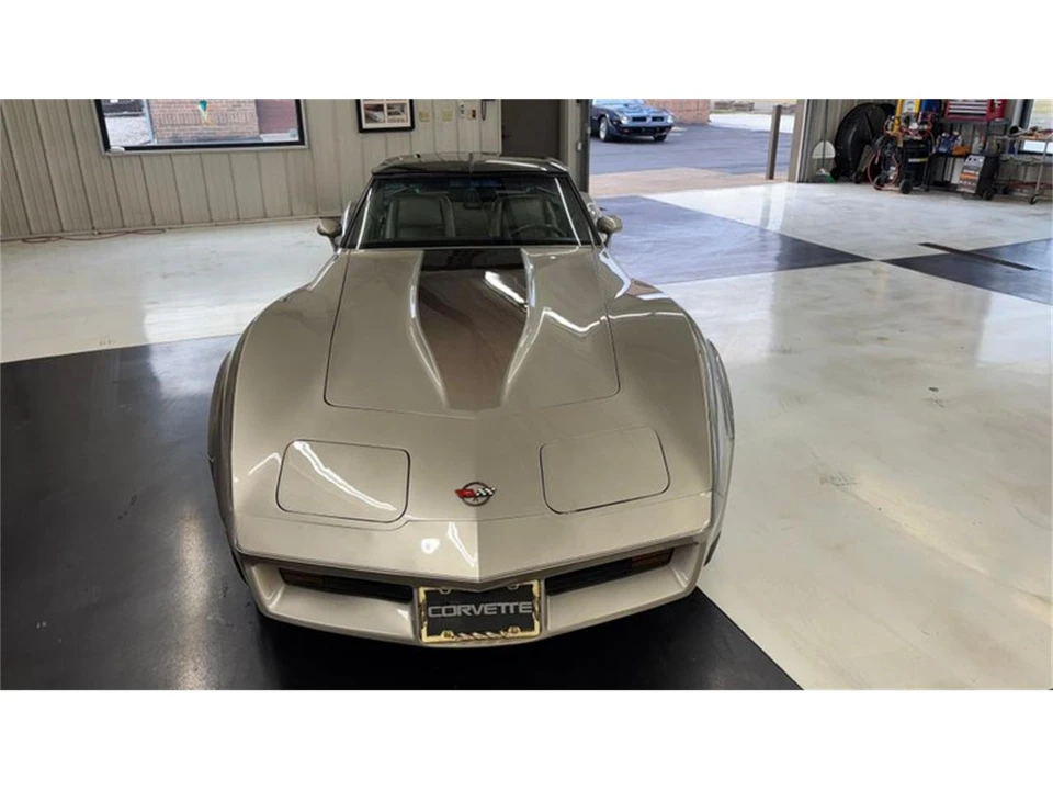 1982 Chevrolet Corvette C3 - Image 2 of 31