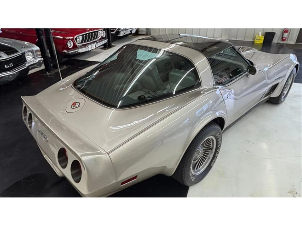 1982 Chevrolet Corvette C3 - Image 9 of 31
