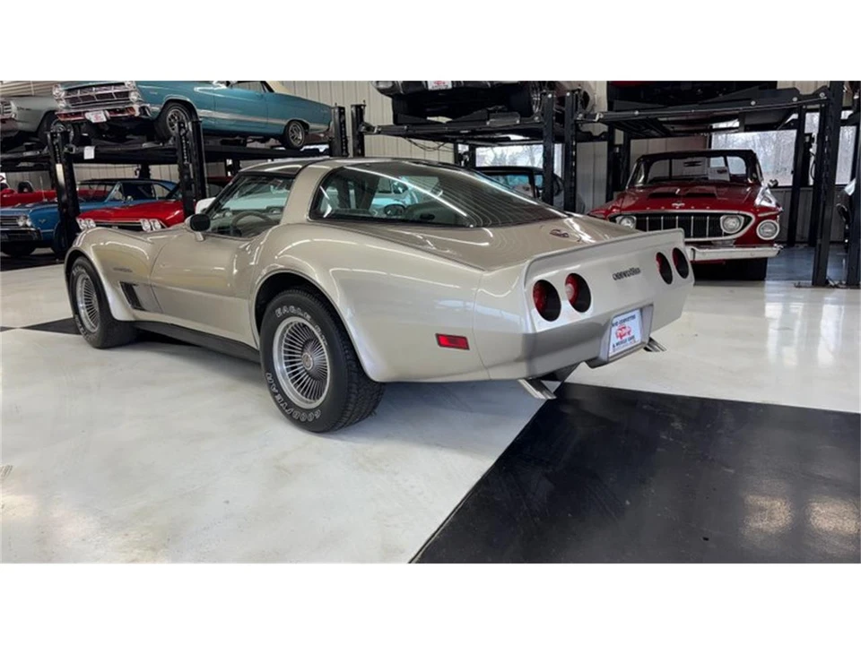 1982 Chevrolet Corvette C3 - Image 13 of 31