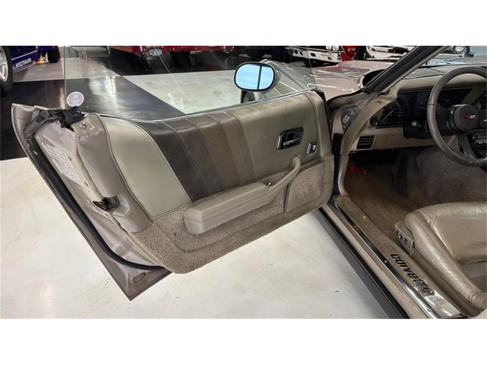 1982 Chevrolet Corvette C3 - Image 23 of 31