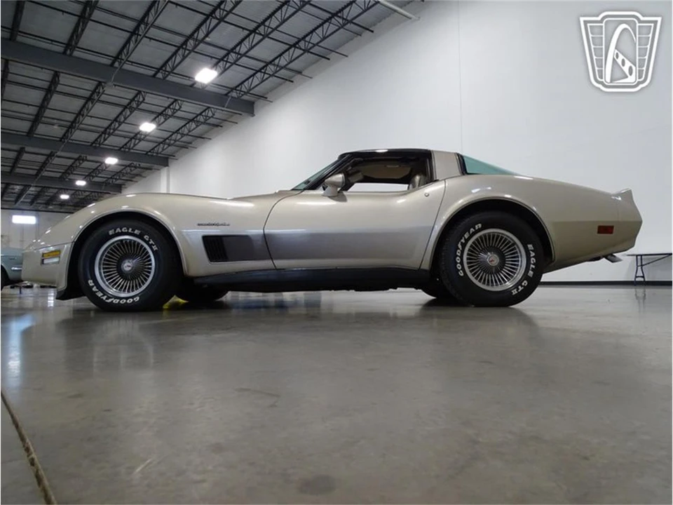 1982 Chevrolet Corvette C3 - Image 7 of 31