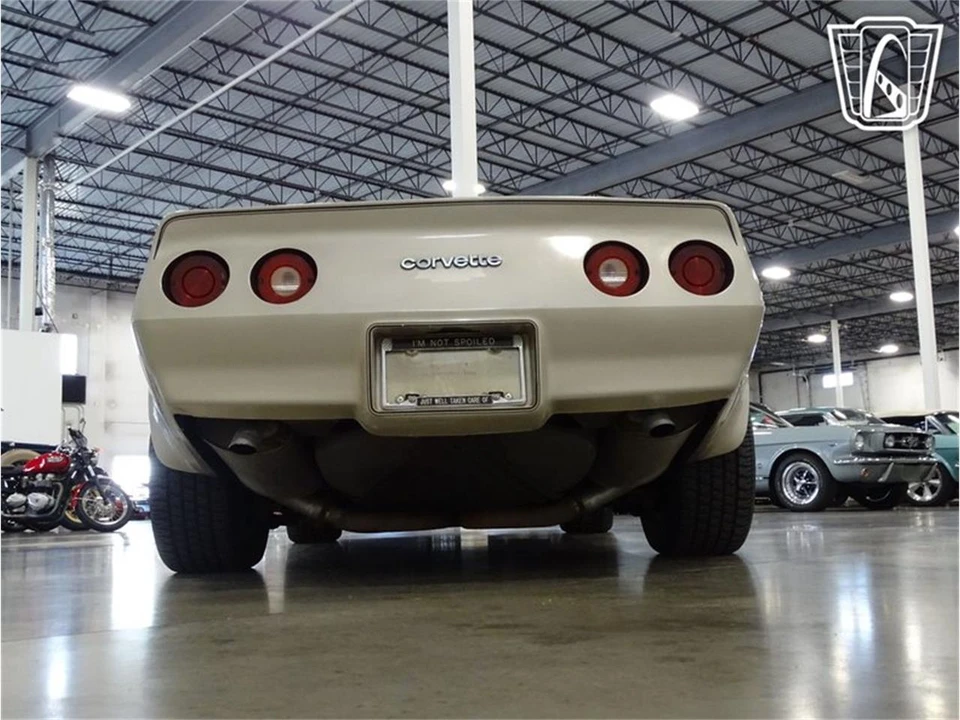1982 Chevrolet Corvette C3 - Image 13 of 31