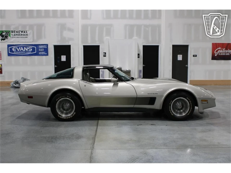 1982 Chevrolet Corvette C3 - Image 11 of 31