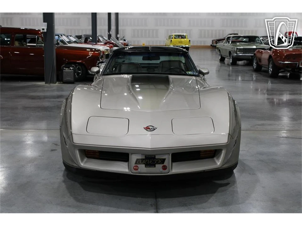 1982 Chevrolet Corvette C3 - Image 13 of 31