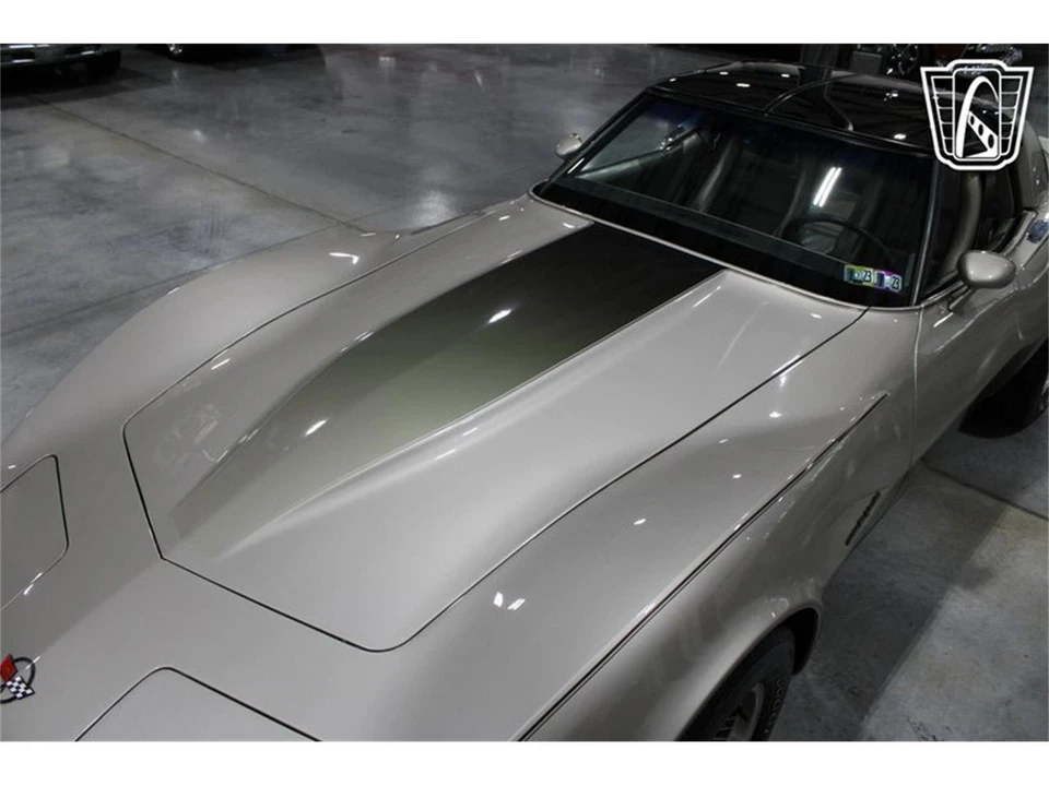 1982 Chevrolet Corvette C3 - Image 23 of 31