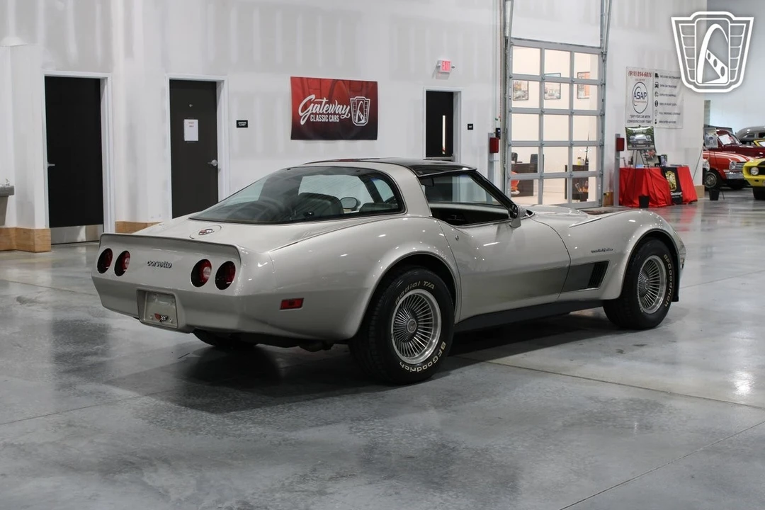1982 Chevrolet Corvette C3 - Image 5 of 12