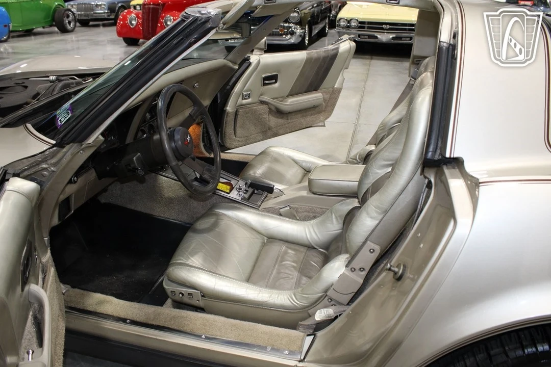 1982 Chevrolet Corvette C3 - Image 8 of 12