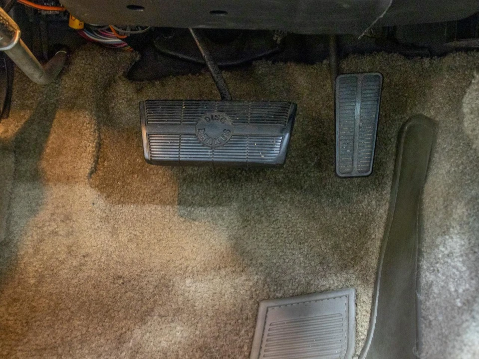 1982 Chevrolet Corvette C3 - Image 28 of 31
