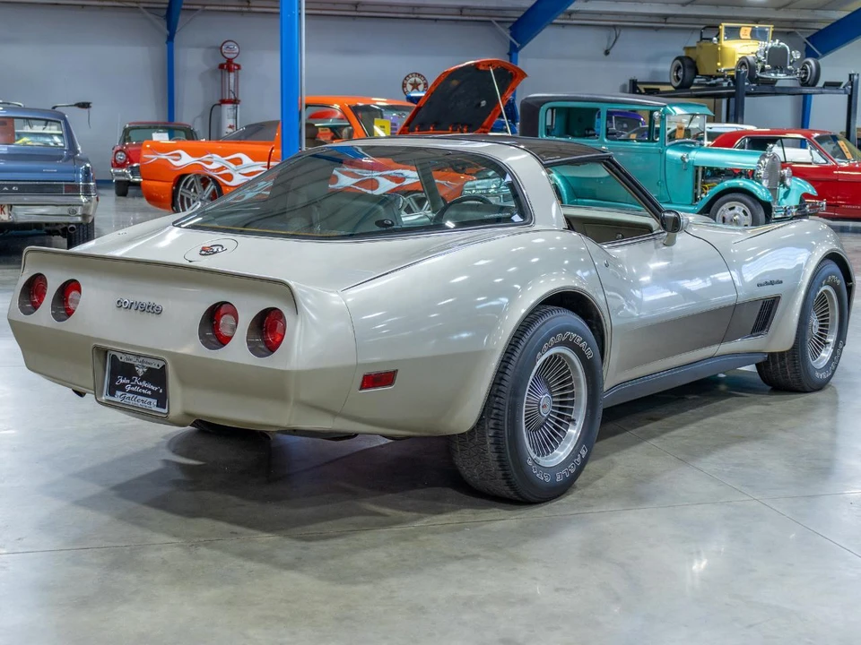 1982 Chevrolet Corvette C3 - Image 7 of 31