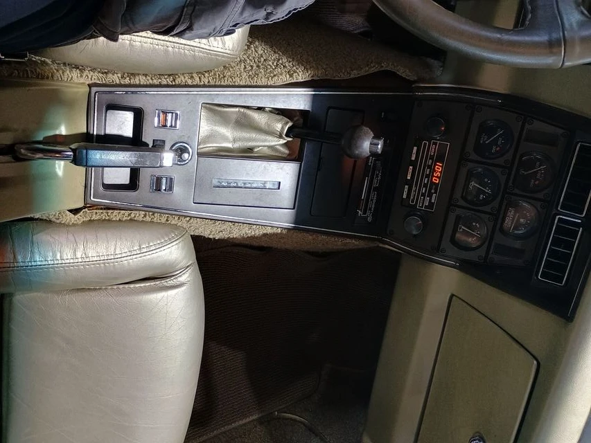 1982 Chevrolet Corvette C3 - Image 24 of 31
